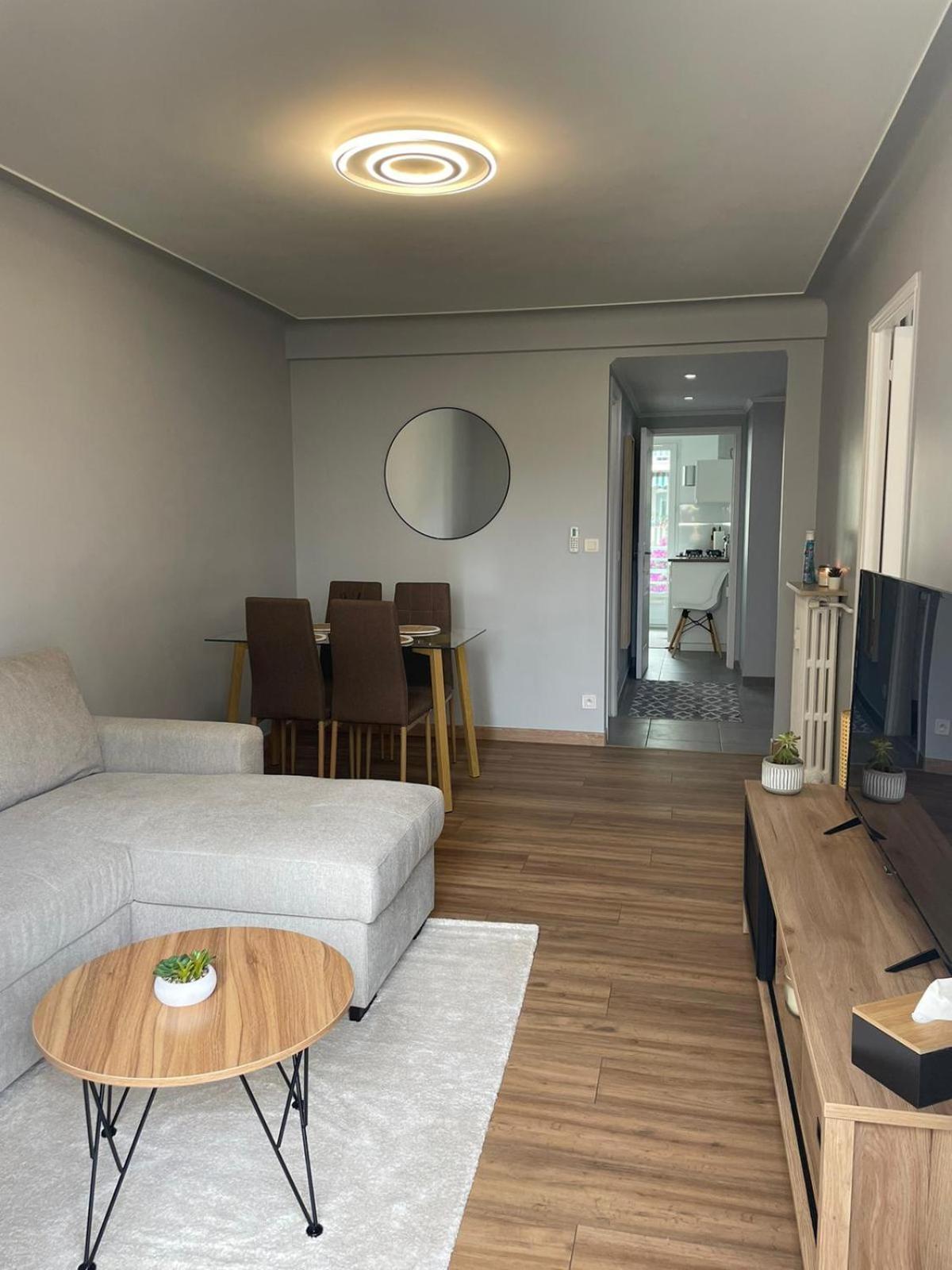 Apartment 50m2 Climatise Proche Nizza